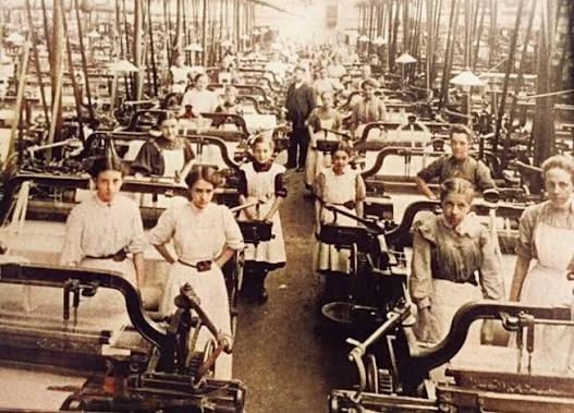 Where was India's first cotton mill established?