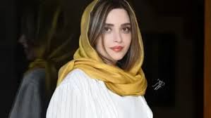 عکس صمیمانه بهنوش طباطبایی و کاظم سیاحی بازیگران لیسانسه‌ها! قاب جدید که همه را شگفت‌زده کرد