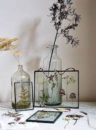 How to press flowers and make a flower press. How To Press Flowers And Make A Beautiful And Personal Gift Cheap Christmas Diy Pressed Flowers Diy Christmas Gifts Cheap