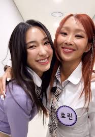 9 Potret Hyolyn dan Bora SISTAR19 Jelang Comeback