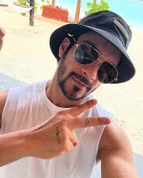 Sam Merchant (@sam__merchant) · Instagram photos and videos