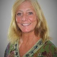 Laura Altergott's Instagram, Twitter & Facebook