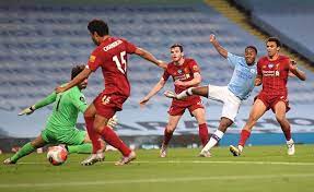 Robertson puts an early ball into the box, otamendi throws himself at it and misses but about three. Manchester City Vs Liverpool 5 Players To Watch Out For Premier League 2020 21