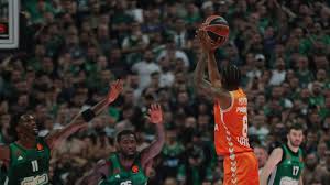 Valencia Basket Forces Fifth Game Against Panathinaikos in EuroLeague Playoffs