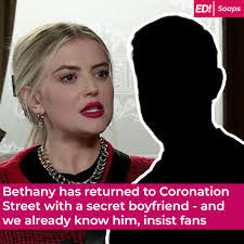 Sheena Mcdowell's Instagram, Twitter & Facebook