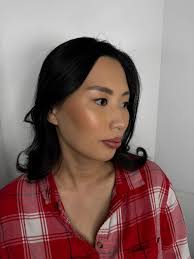 Happy Monday! Makeup by Sarah Casey would love to have the opportunity to  glam you for your next event! Specializing in soft glam/ bridal with  extensive training in photography makeup.