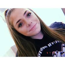 emma gillis (@emmagilliss)