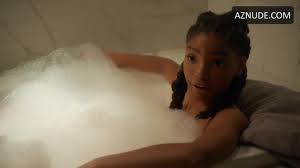 Halle Bailey Sexy naked scenes in GrownIsh - UPSKIRT.TV