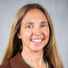 Beth Donnelly's Instagram, Twitter & Facebook