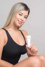 Jasmin on X: This @BiothermUSA #bodymilk is the stuff that dreams are made  of! #AlejandraRoa tried it and she cant believe how smooth her skin feels!  Have any of you guys tried #