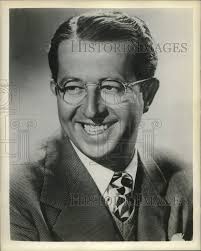 1951 Press Photo Comedian Phil Silvers of "Star of the Family"