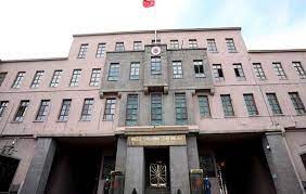 Jun 16, 2021 · milli savunma bakanlığı, türk hava kuvvetleri akrobasi timi 'türk yıldızları'nın amasya'da dün gerçekleştirdiği gösterinin görüntülerini paylaştı. Milli Savunma Bakanligi Nda Kan Donduran Skandal Tr724