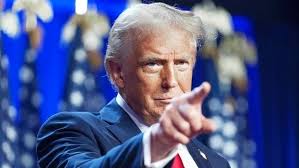 The term "ESG" referring to eco-friendly investment