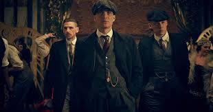 Cillian murphy and creator steven knight on the set of peaky blinders. Peaky Blinders Season 6 Cillian Murphy Spotted Looking As Dapper As Ever Alexa Play That S My Man For His Girl Fans