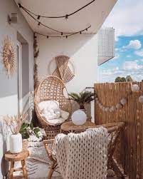 Oliwia Niklas Oliv Home Na Instagramie Gdy Sobie Mysle Ze To Bylo Ostatnie Lato Na Tym Bal Small Balcony Decor Balcony Decor Apartment Balcony Decorating