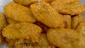 It is typically consumed as a snack in the morning and afternoon. Pisang Goreng Sultan Home Facebook