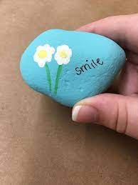 21 Cute And Creative Rock Painting Ideas Art For Kids Diyforkids Creativediy Rock Painting Ideas Fish Painted Rocks Rock Painting Ideas Easy