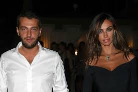 Check spelling or type a new query. S Au Despartit Primele Declaratii Ale Madalinei Ghenea Despre Despartirea De Tatal Copilului Ei Locul Lui Heynews Ro