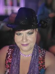 🥰 Hello everyone I still have some availability for next year if you are  looking for any solo vocalists 🥰 I sing a variety of genres songs from the  50's through the