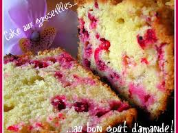 Recette De Cake Aux Groseilles Au Bon Gout D Amande La Recette Facile Recette Cake Sucre Recette Cake Gateau Aux Groseilles