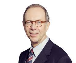Having more than 20 years of diverse experiences, especially in family medicine, dr. Wolfgang Hauser Freshfields Bruckhaus Deringer