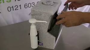 how to use a portable hand washing unit
