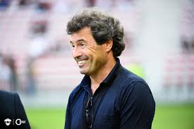 Dans la vie sexuelle, il n'y a pas d'ordre en la matière… alors c'est vrai que lorsque l'on n'a jamais fait l'amour les préliminaires peuvent être considérés comme une relation sexuelle à proprement parler. Actu Foot On Twitter Il Lui A Fait L Amour Sans Preliminaire Joyeux Anniversaire A Omar Da Fonseca Qui Fete Aujourd Hui Ses 60 Ans Https T Co Rbfxk2yvwo