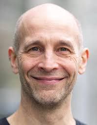 Mathematical Proof Between Generations