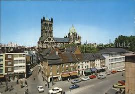 Nice spot near markt platz, in neuss, where you can have a good hearty meal and not over pay as you would in alstadt dusseldorf. Neuss Markt Blick Auf Muenster Kat Neuss Nr Kt64629 Oldthing Ansichtskarten Nordrhein Westfalen