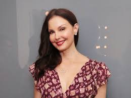 The actress, 53, announced with reverence and quiet awe that she is walking again, five months after shattering her leg in a congolese rainforest. Ashley Judd Shares An Update And Recovery Photos After Shattering Her Leg Self