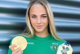 Jun 15, 2021 · александр усик. Darya Beloded Vyborola Serebro Chempionata Evropy 2021 V Lissabone