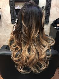 Gorgeous Dark Brown To Blonde Balayage Her Hair Stayed Healthy With Olaplex We Finished The Look W Braun Blond Balayage Braun Blonde Haare Blonde Ombre Haare