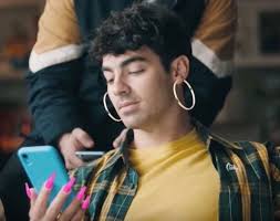 Pin By Zarrbarr On Xyz Memes Jonas Brothers Joe Jonas Friends Moments