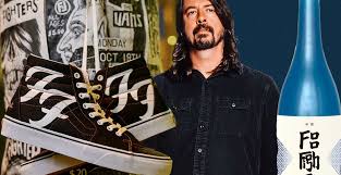 Reviews and scores for music involving foo fighters. Foo Fighters Make Shoes And Sake Now Metalsucks