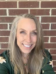 Ashley Stansell's Instagram, Twitter & Facebook