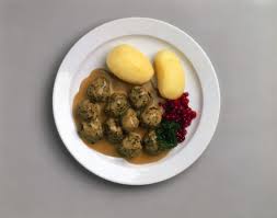 Ikea Will Soon Serve Vegetarian And Chicken Versions Of Its Swedish Meatballs Vegetarian Chicken Meatless Meatballs Vegetarian