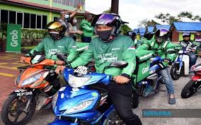 Pelantikan bekas ketua menteri melaka itu berkuat kuasa hari ini sehingga tempoh empat tahun bagi menggantikan tun dr mohd khalil yaakob yang turut hadir, ketua setiausaha negara datuk seri mohd zuki ali, ketua menteri melaka datuk sulaiman md ali dan speaker dewan undangan negeri. Bernama 80 Peratus Penghantar Makanan Grab Di Melaka Telah Carum Perkeso