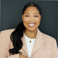 Francesca Barnett's Instagram, Twitter & Facebook