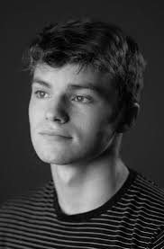 Euan Garrett's Instagram, Twitter & Facebook