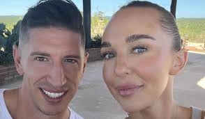 Emilee Rose and David Bingham's Wedding Website