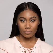 Kali Mobley's Instagram, Twitter & Facebook