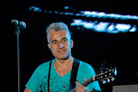 So reagiert sängerin senna gammour auf ihr ausscheiden. File Jorge Gonzalez 8217792302 Jpg Wikipedia