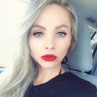 Camille Snow's Instagram, Twitter & Facebook