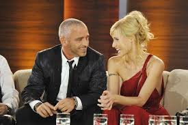 I noticed it because of an unusual cough, she reported earlier this week via video on tv8's italian television program every morning. Eros Ramazzotti Und Michelle Hunziker Bei Wetten Dass 106451