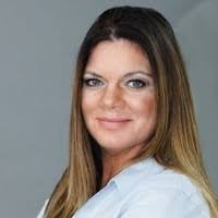 Emily Brick's Instagram, Twitter & Facebook