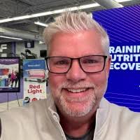 300+ "Geoffrey Swanson" profiles