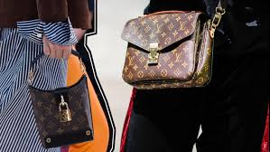 Kostenlose lieferung für viele artikel! Die Tasche Von Louis Vuitton Im Internationalen Preisvergleich