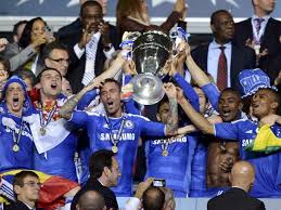 Chelsea akhirnya tampil sebagai juara baru liga champions eropa 2012,setelah pada partai final yang di gelar di allians arena,minggu (20/05/2012) dini hari wib,mampu mengalahkan bayern munchen lewat drama adu penalti yang sangat menegangkan.dan sukses dimenangkan chelsea 4. Tundukkan Bayern Chelsea Juara Liga Champions