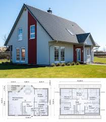 Einfamilienhaus Mit Satteldach Architektur Sprossenfenster Im Landhausstil Haus Bauen Ideen Grundriss Fertighaus Haus Grundriss Architektur Haus Streichen