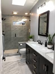 21 Bathroom Remodel Ideas The Latest Modern Design In 2020 Bathroom Tile Designs Bathroom Remodel Master Small Bathroom Remodel